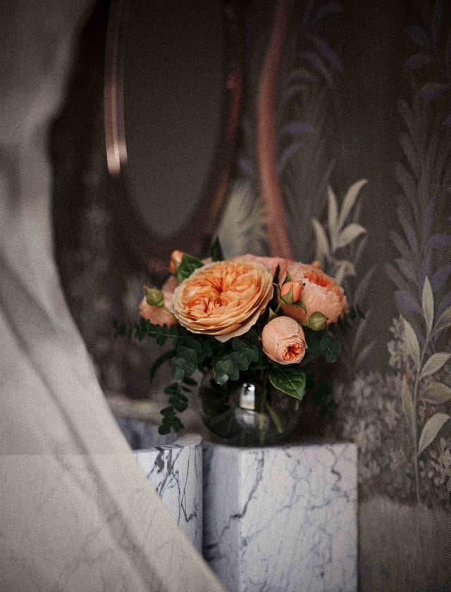 gracia-wallcoverings-flowers-luxury-grain